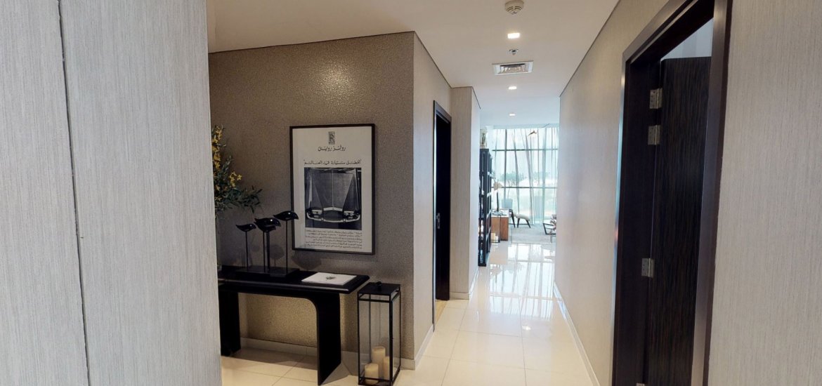 Apartment for sale in DAMAC Hills, Dubai, UAE 2 bedrooms, 117 sq.m. No. 815 - photo 1